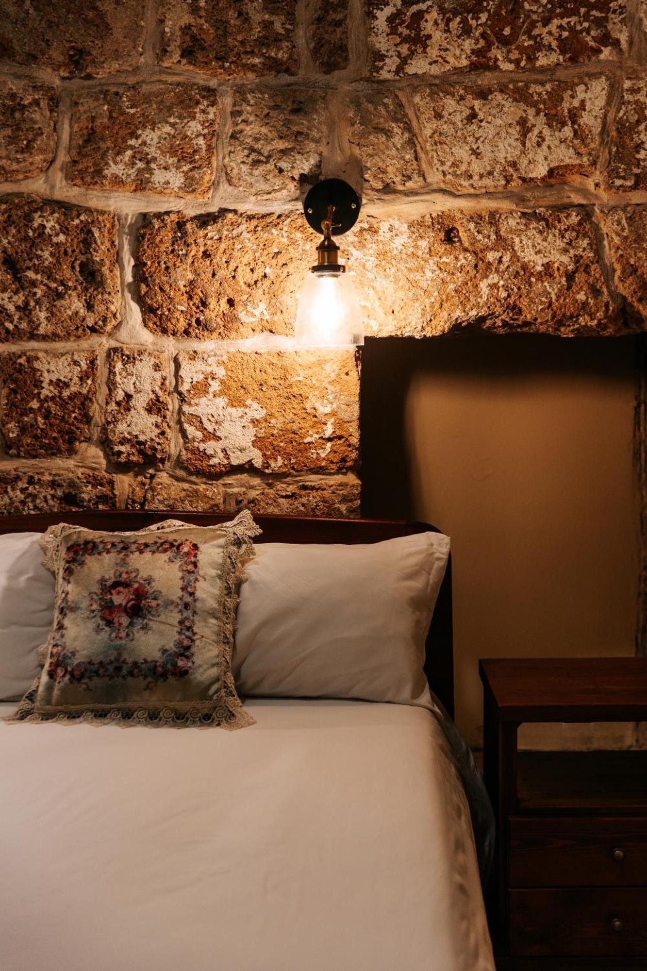 Hebi House Aparthotel Acre Ngoại thất bức ảnh
